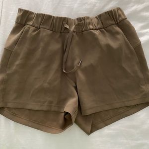 NEW! Lululemon shorts - taupe - size 6!